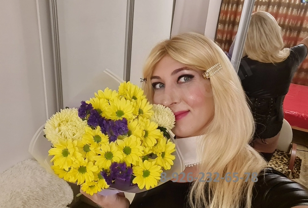 Бисексуалы, уни и би-секс Москва: Лолита 29 лет (актив) 15